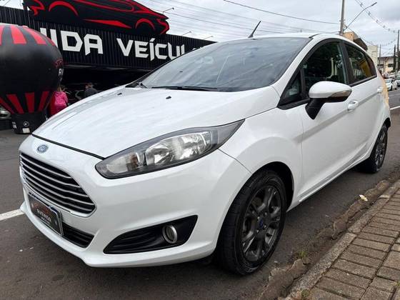 FORD FIESTA 1.5 SE HATCH 16V FLEX 4P MANUAL FORD FIESTA 1.5 SE HATCH 16V FLEX 4P MANUAL